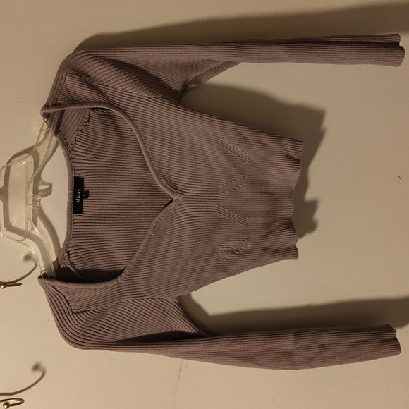 Micas Knit Sweetheart Neckline Crop Top - Picture 1 of 3